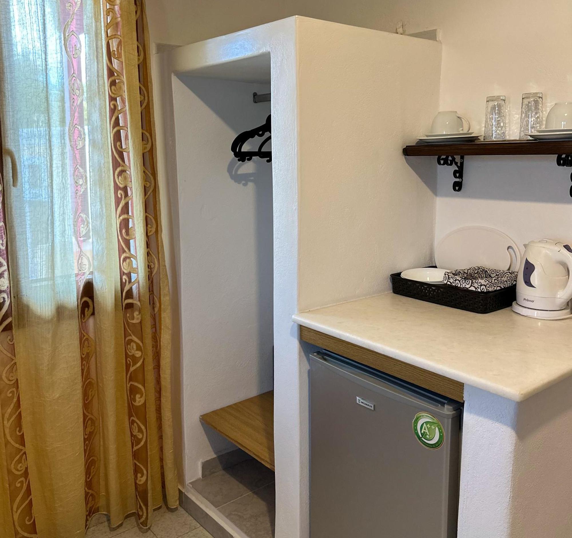 Pansion Zaharoula Hotel Fira  Ngoại thất bức ảnh