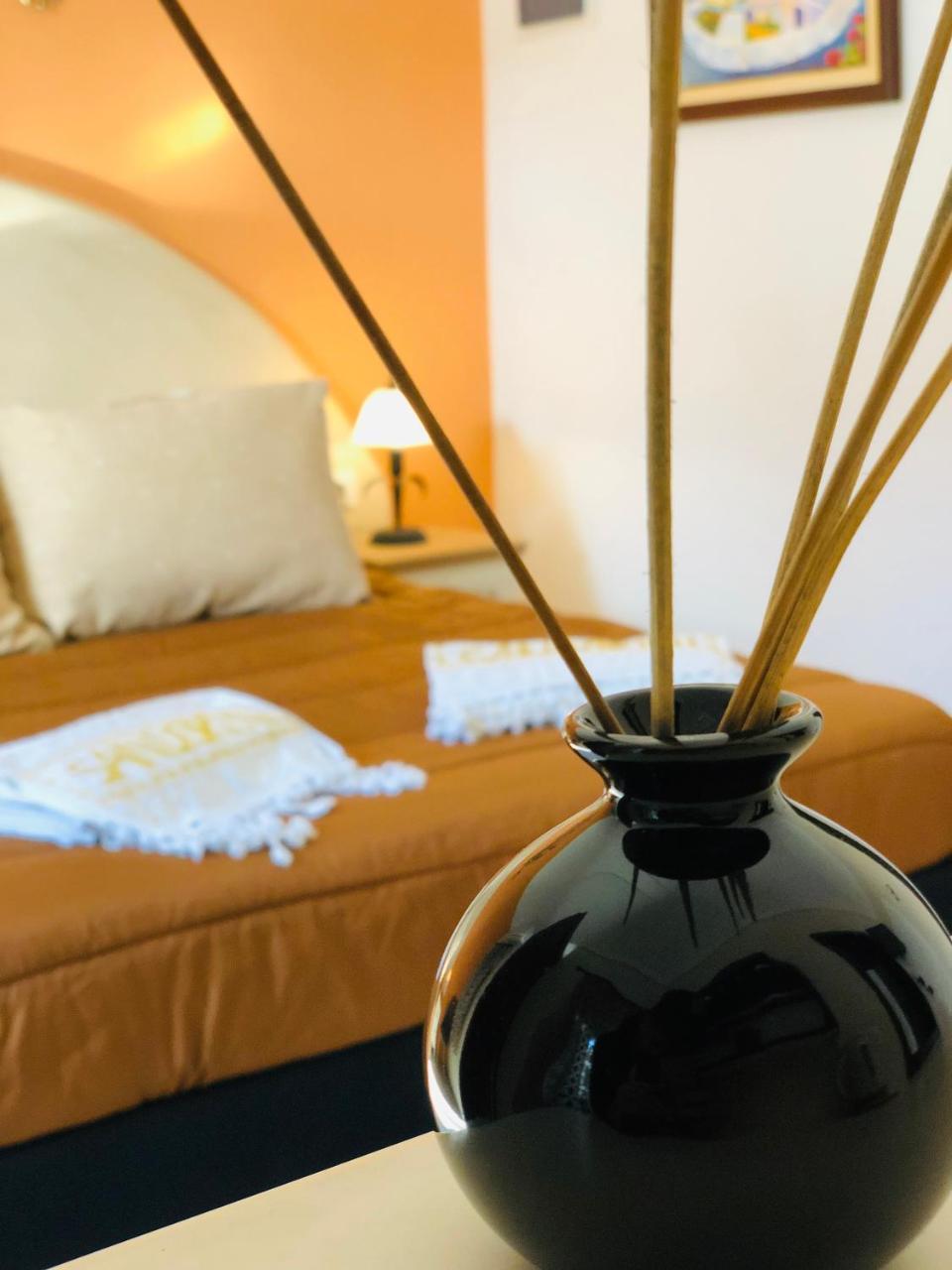 Pansion Zaharoula Hotel Fira  Ngoại thất bức ảnh